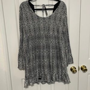 Grey dress with 3/4 sleeves